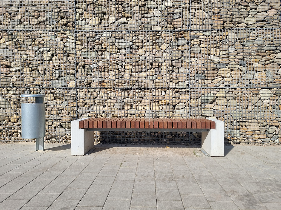 wohnhaeuser-klothildestrasse-parkbank